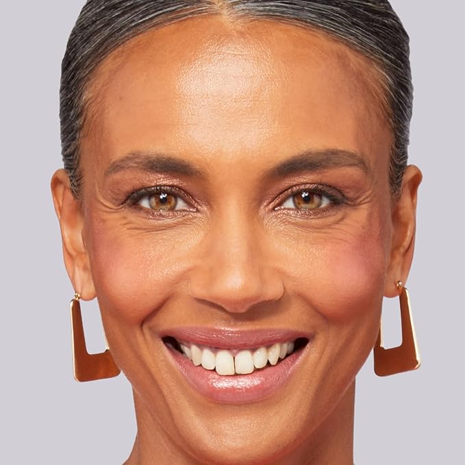 LAURA GELLER NEW YORK Baked Balance-N-Glow Illuminating Foundation - Deep - Buildable Sheer to Light Coverage - Satin Finish