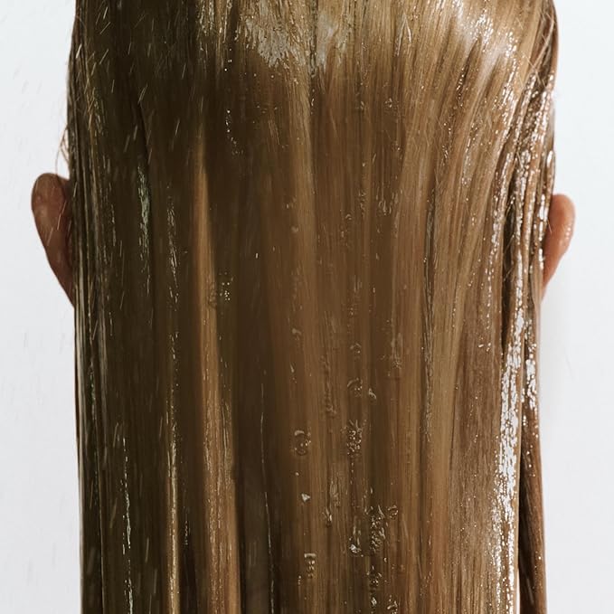 goop Beauty Hair Mask | Conditioner for Dry Hair & Frizz Control | Amino Acids, Beetroot Extract, Coconut and Avocado Oil | Strengthening Treatment to Repair Chemical Damage | Sulfate Free | 6 fl oz