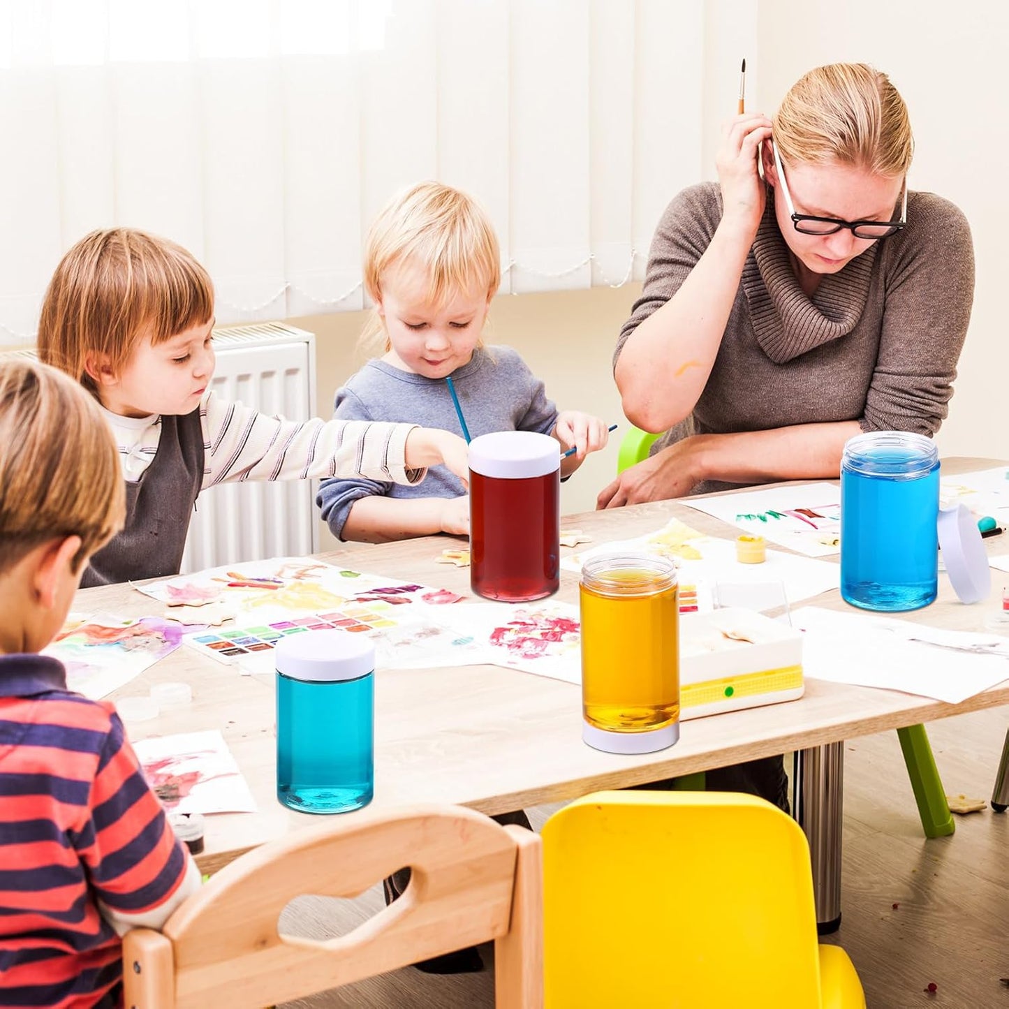 SATINIOR 100 Pcs Plastic Jars with Lids Small Containers Lids Wide Mouth Small Plastic Containers for Lotion Cream Rhinestones Body Butters Travel Storage(8 oz,White)