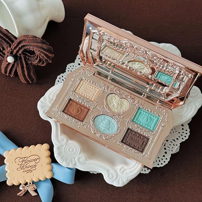 Flower Knows The Sweetie Bear Collection 6-Color Makeup Palette,Green Face Makeup Palette with 4 Matte + 2 Shimmer Shades,Blendable Smooth Cute Make Up,0.23 Oz(03 Mint Chocolate)